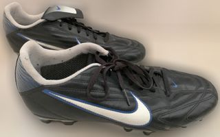Chuteiras de Futebol Nike Unissexo, Preto e Branco