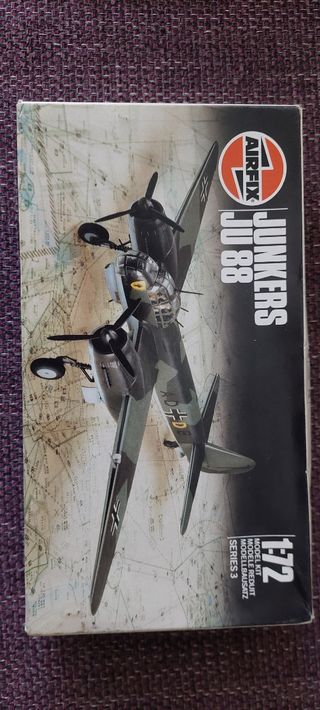 maqueta avion escala 1/72