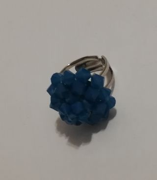 Sortija bisutería de tupies Swarovski. 