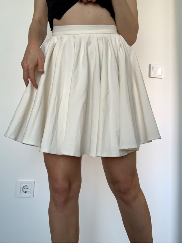 Falda H&M XS Nueva.