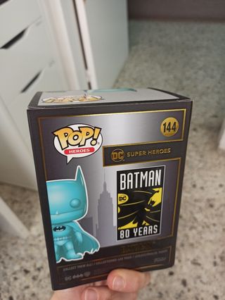 Funko Batman cromado azul 144