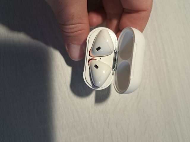 Auriculares inalambricos LEER
