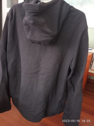sudadera Nike negra manga larga 