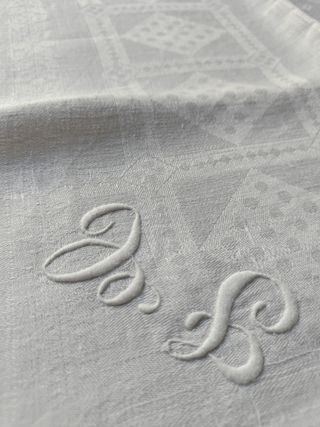 Servilletas francesas enormes