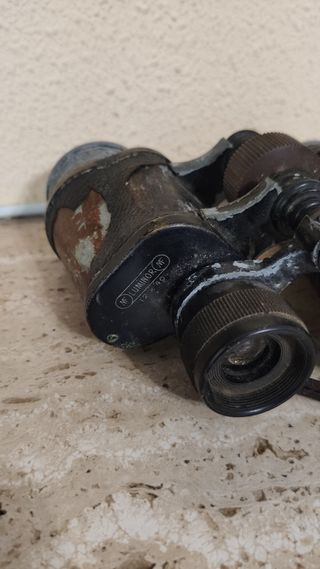 ANTIGUOS PRISMÁTICOS MILITARES LUMINOR. DECORACIÓN