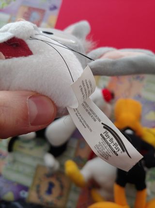 Cuatro peluches de looney toons tunes 1999 play by