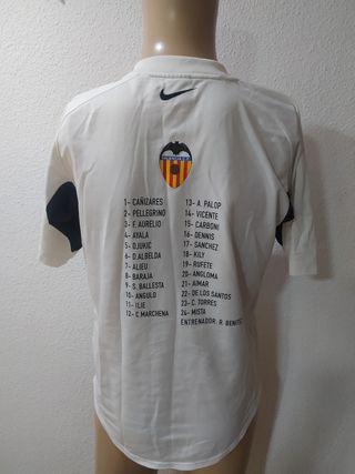 T-shirt Nike Valencia C.F em segunda mão durante 20 EUR em