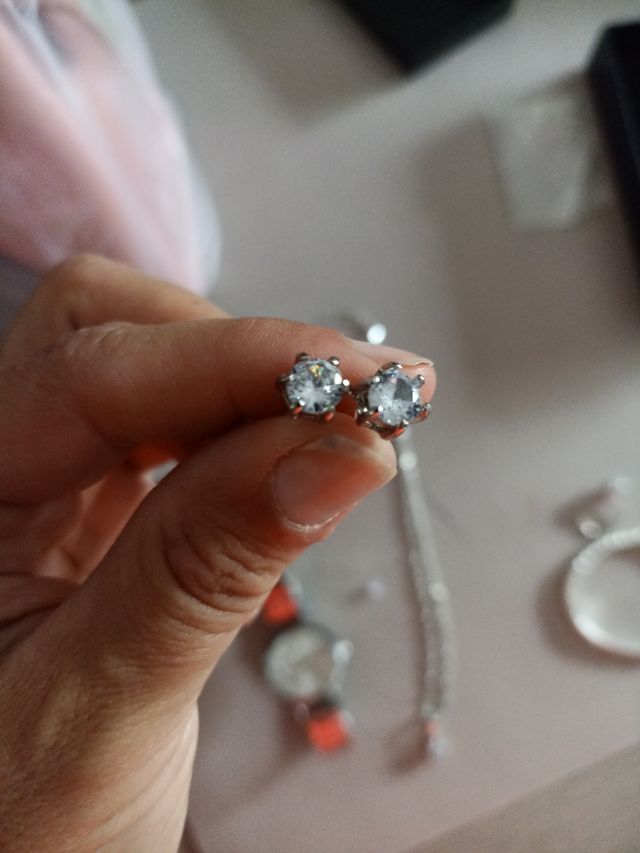 conjunto de bisutería sin estrenar!!!