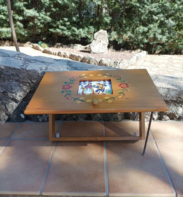 Cuadro de madera para interruptores de luces