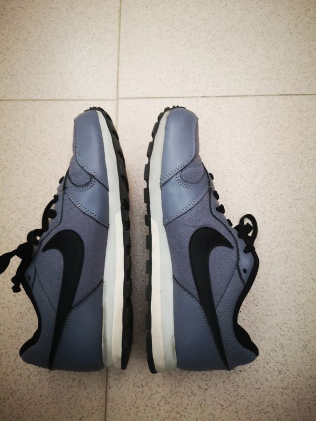 Nike md runner 2