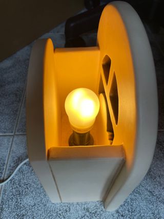 Thun - lampada con angelo alla finestra