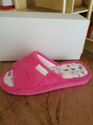 A ESTRENAR! Zapatillas de casa verano