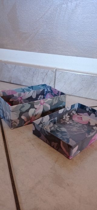 Portagioie con fiori