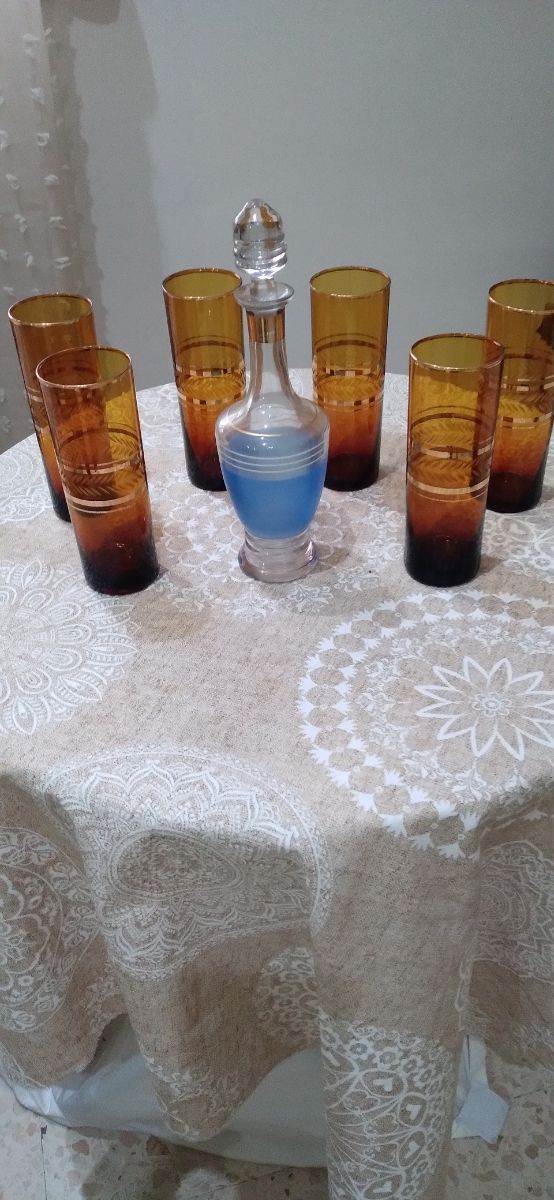 vasos + licorera