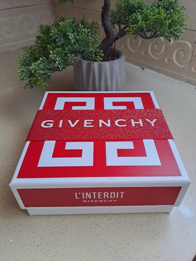 Scatola Givenchy, L'Interdit, originale nuova VACIA