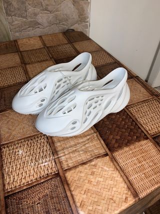 Yeezy foam runner ARARAT