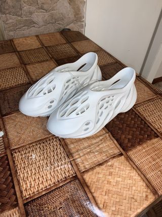 Yeezy foam runner ARARAT