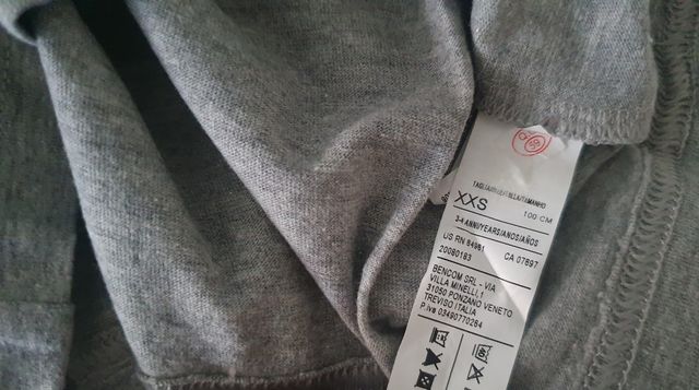 Camiseta básica gris Benetton 3-4 años