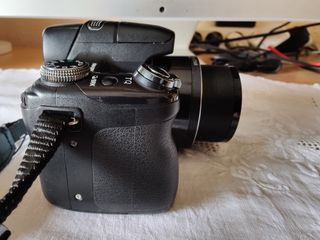 Cámara de fotos seminueva SONY