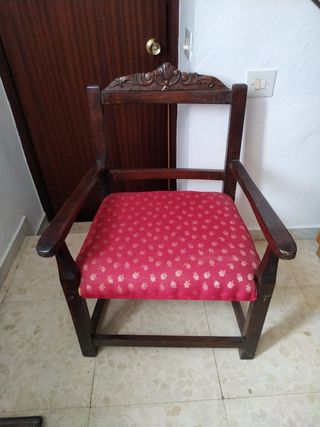 Sillón de madera