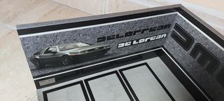 diorama DeLorean