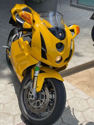 Ducati 999 Testastretta