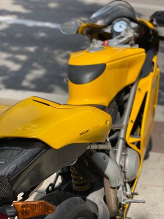 Ducati 999 Testastretta