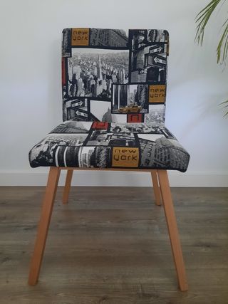 Silla tapizada con estampado New york