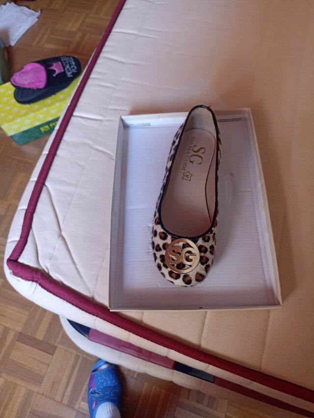 manoletina con adorno