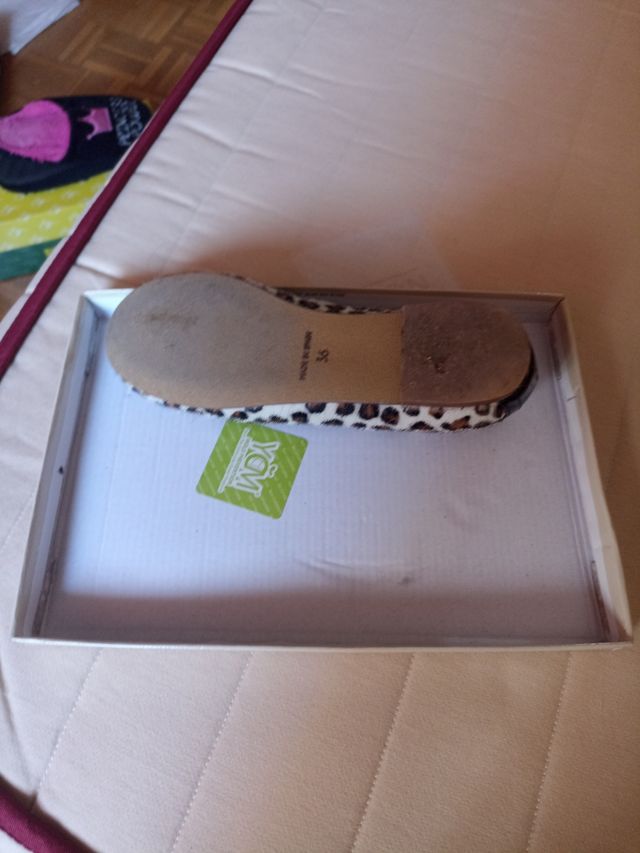 manoletina con adorno