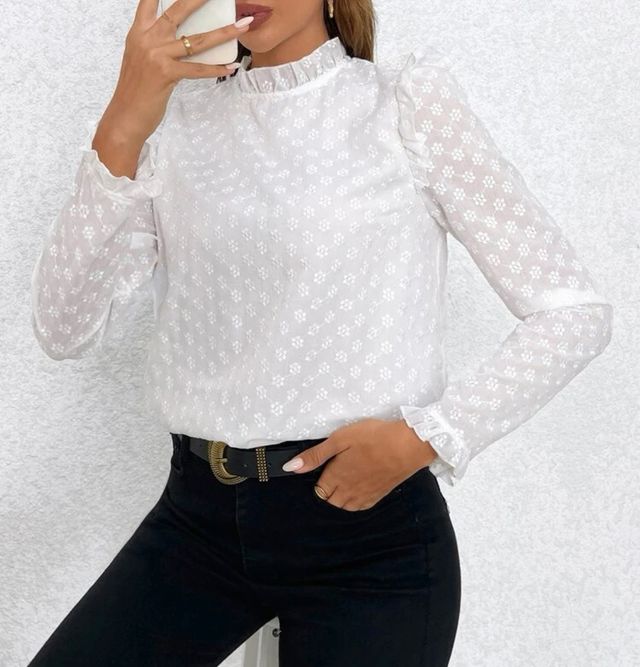 Camicia bianca floreale con volant