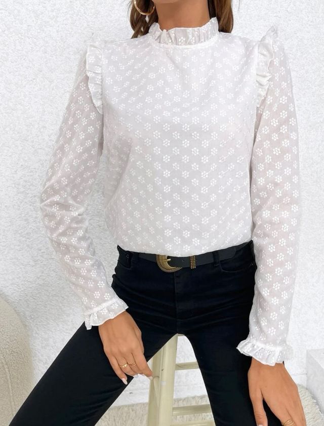 Camicia bianca floreale con volant