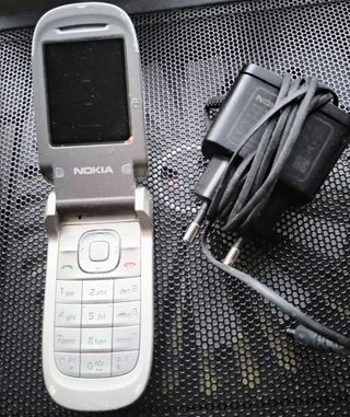 móvil tapa Nokia 2760
