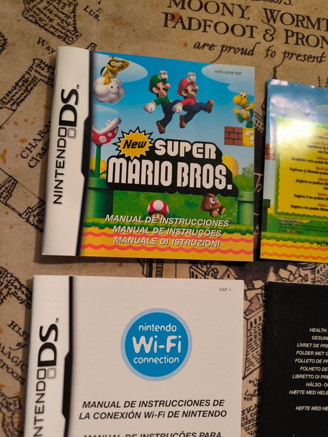 Manuales y puntos VIP Nintendo Super Mario Bros DS