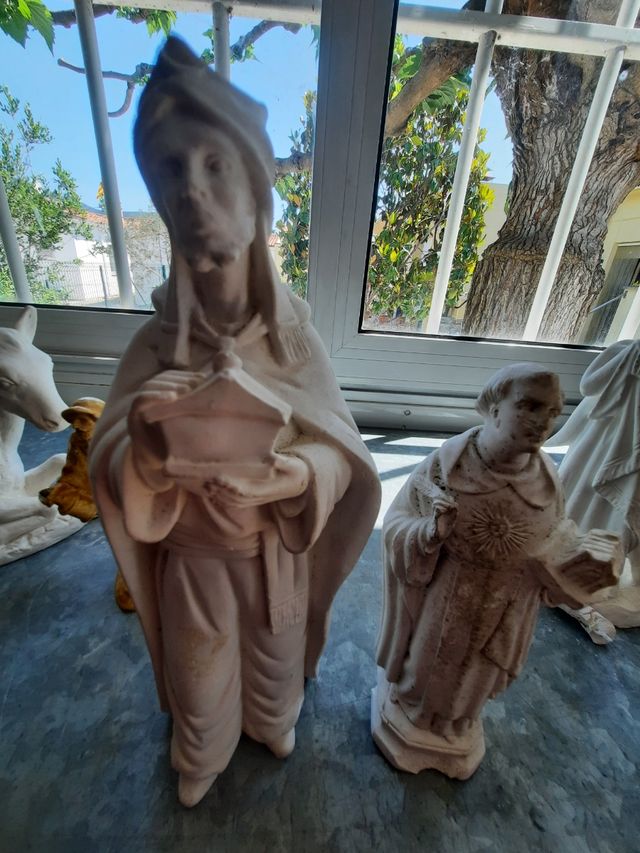 Figure da restaurare e dipingere