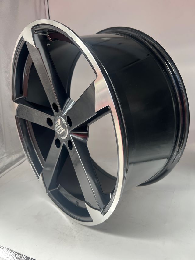 Juego Llantas 20 pulgadas grupo VAG 5x112