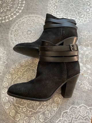 Botas