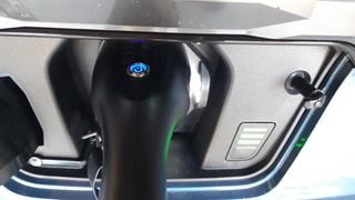 Adaptador V2L para coche eléctrico KIA o Hunydai