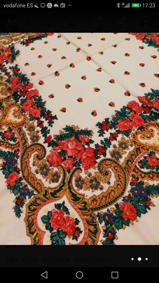 pañuelo traje regional