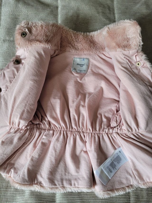 Abrigo de pelo rosa desmontable