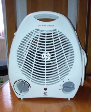 calefactor con dos mandos potencia y encendido