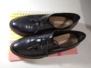 zapatos de cordones de mujer