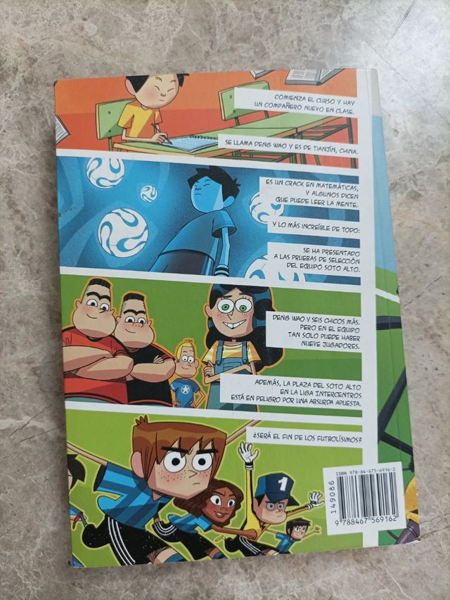 Libro de lectura LOS FUTBOLISIMOS