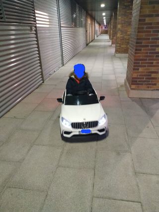 MERCEDES GLC63S CON MP4 12V 2 PLAZAS 2.4G BLANCO