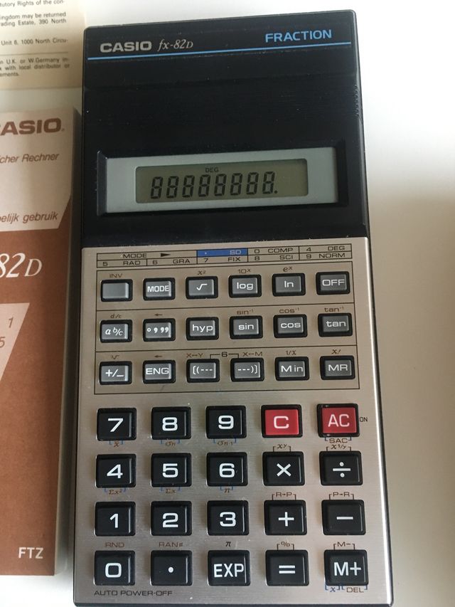 Calculadora casio FX-82D