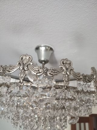 Lampara de metal y clistal