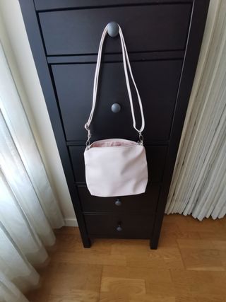 Bolso plateado + bolso interior 
