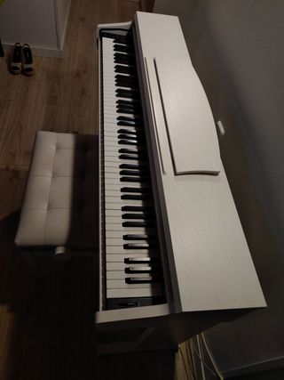 PIANO ELECTRICO KAWAI