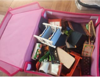 CASA PLAYMOBIL. Precio NO negociable.