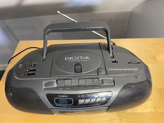 Radio Cassete Cd